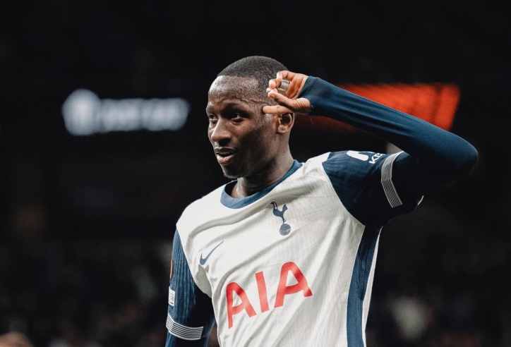 Tottenham Gặp Khó Trước Chung Kết Cúp C2
