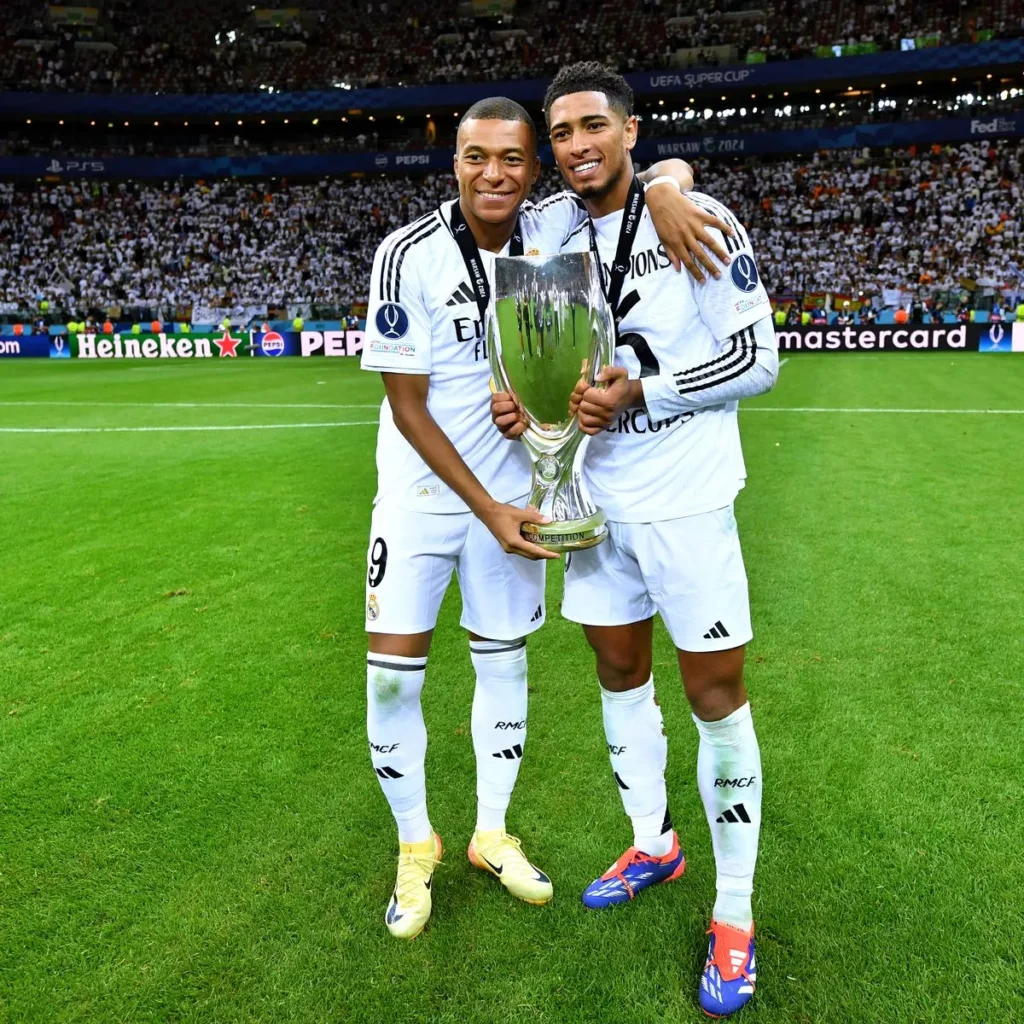 Kylian Mbappe và Jude Bellingham